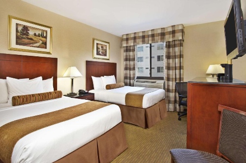 Best Western PLUS Arena Hotel image 14