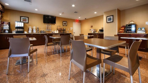 Best Western PLUS Arena Hotel image 19